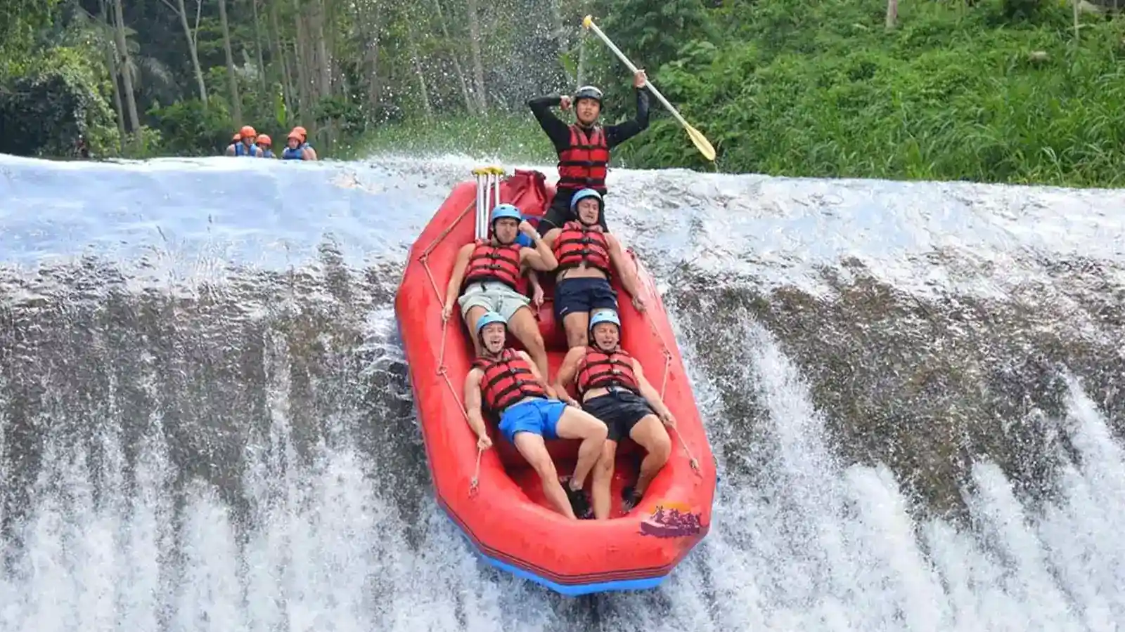 telaga-waja-rafting